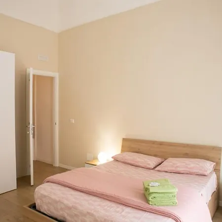 Dante-port'alba Exclusive Apartment